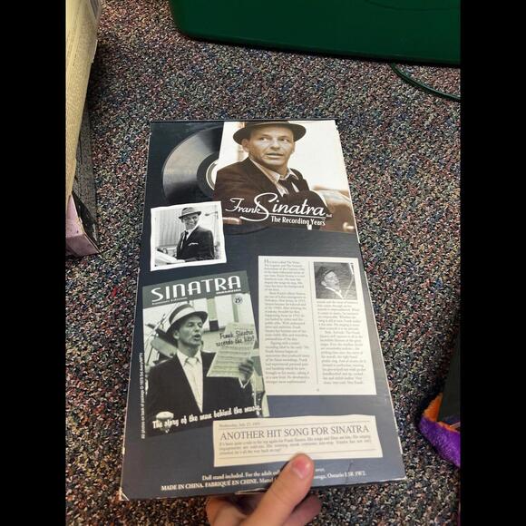 2000 Frank Sinatra The Recording‎ Years Timeless Treasures Mattel 26419~NRFB - Picture 5 of 8